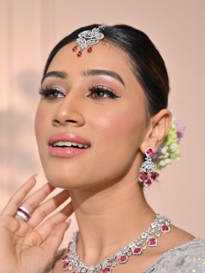 Soft & Elegant Looks photo 20