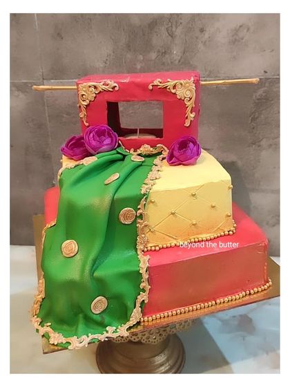 Wedding & Engagement Cakes photo 3