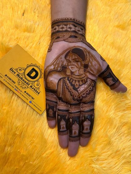 A close-up of a bridal portrait demo. You can see the fine lines and shading that go into our figure work.