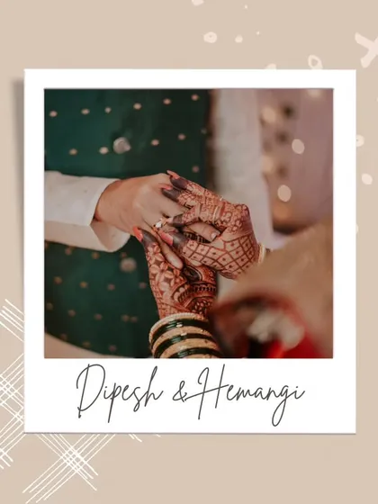 This polaroid-style edit gives a warm, nostalgic feel to the ring exchange moment. It’s a creative touch that makes the memory feel even more special.