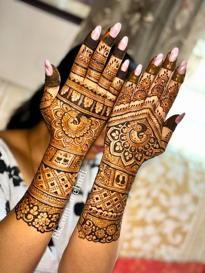 Sonu - Bridal & Wedding Mehndi Intricate Bridal Designs photo 8