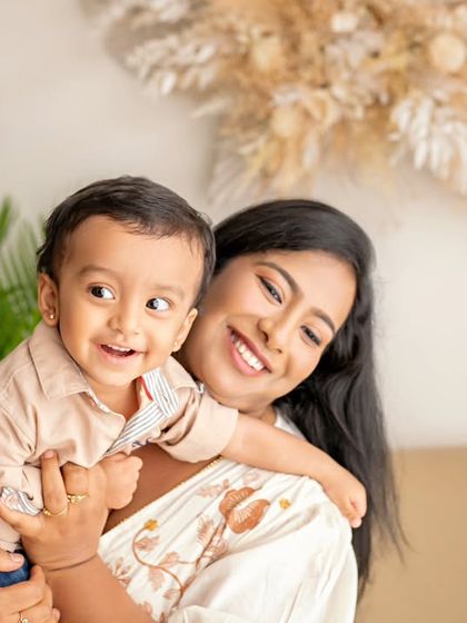 A frame full of unlimited love and affection. I always encourage parents to get in the photos with their little ones. You will cherish these forever.