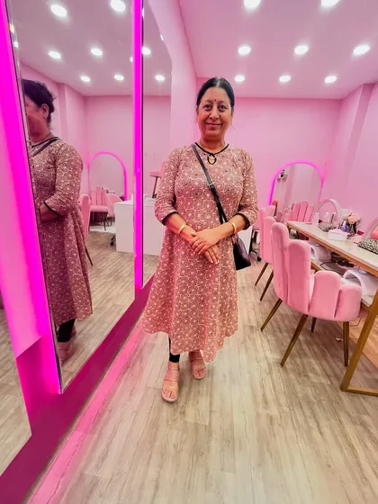 Saasu Mom's nails must always be on point! I love having my mother-in-law visit the studio for a pamper session.