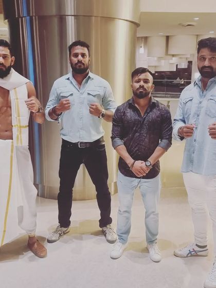 The team that didn't disappoint. We stand together, before and after the fight. This is the core unit that travels and fights together.