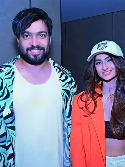 A behind the scenes photo with the lovely Palak Tiwari during one of our styling sessions.