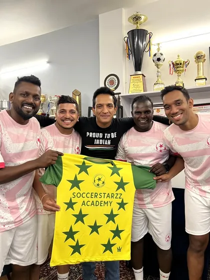 Our coaches presenting a SoccerStarzz jersey to Mr. Ranjit Bajaj of Minerva Punjab FC, cementing our official tie-up.