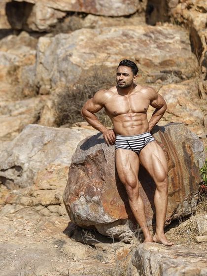 Another angle from the outdoor shoot.