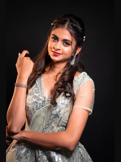 Creative Kalpane - Occasion Wear Rental Pre-Wedding & Couple Shoots photo 12