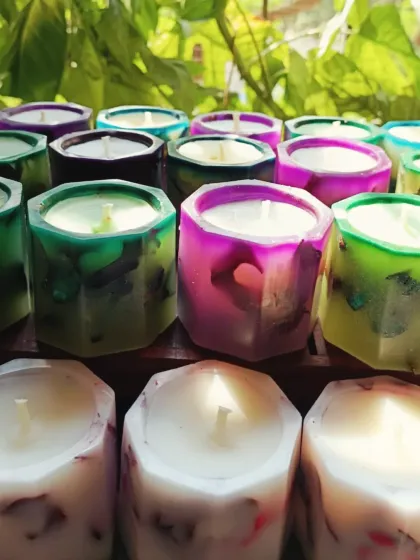 A collection of our small shell candles, chosen for a peaceful condolence ceremony. Their gentle glow and subtle fragrance offer a small comfort during difficult times.