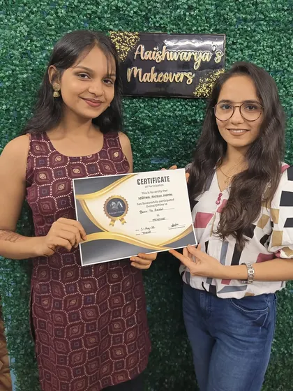 Another happy student receives her professional mehndi course certificate. She is now equipped with the skills to start her career as a mehndi artist in Thane.