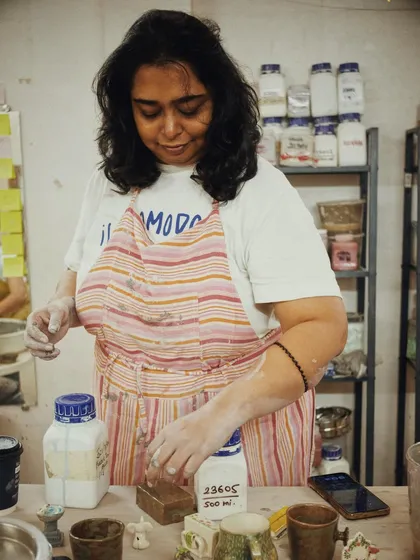 A little about me, Kosha. I am the hands and heart behind Mitti Space. My journey has taken me through design, photography, and finally to clay, which has become my true passion. I believe in guiding students with freedom and patience, helping them find their own creative voice.