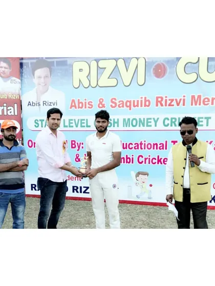 Kuldeep Devatwal receiving the Best Batsman award at the Rizvi Memorial tournament. We focus on developing specialized skills to create top-tier batsmen.