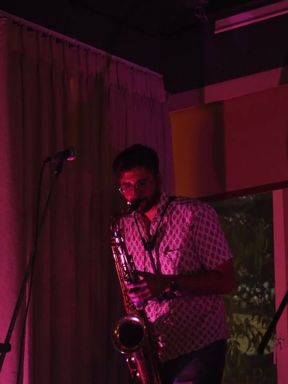 Adding a saxophone to the mix brings such a soulful, rich texture to the performance. A snippet from our show at Darry's House.