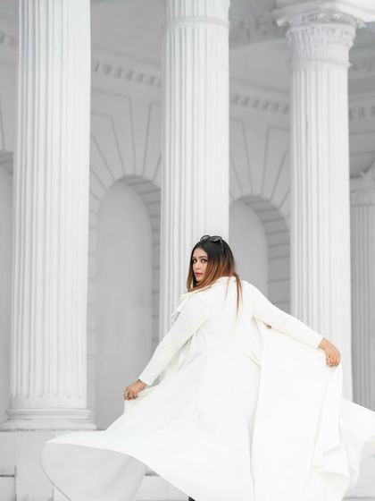 Contemporary & High Fashion photo 42