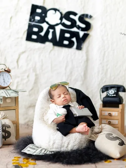 Even the tiniest clients can have the biggest personalities. This creative "Boss Baby" themed newborn shoot is a fun and unique way to announce your new arrival to the world.