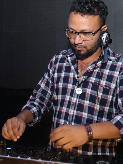 Club & Lounge Gigs photo 34