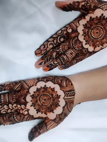 A classic mandala design given a modern twist with a bold cutwork border, making the central pattern pop.