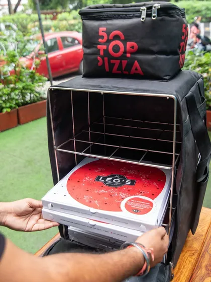 Getting that Leo's craving? We've got you. Our custom insulated bags ensure your pizza arrives hot, fresh, and ready to devour, right at your doorstep.