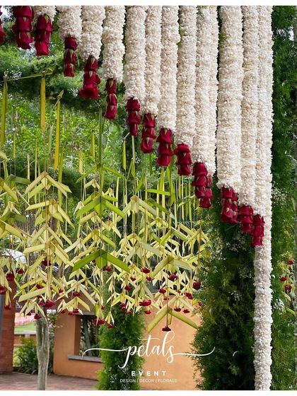 Petals - Wedding Decoration & Styling Welcoming Entrances & Signage photo 35