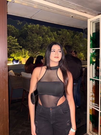 Another angle of the all-black look.