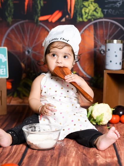 Creative & Themed Studio Sessions photo 6