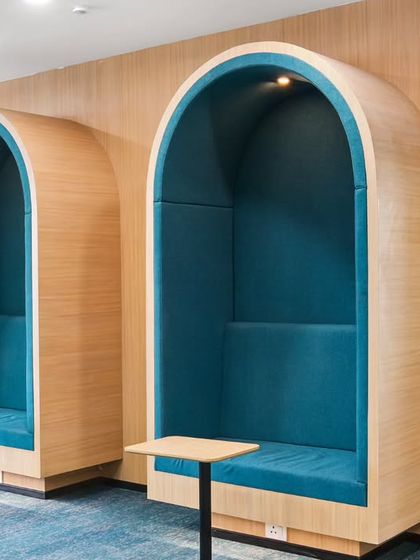 Modern Office & Retail Design photo 10