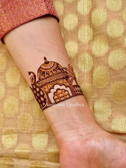 Neatness is my habit. This clean and precise architectural band features a palace dome and peacock, showcasing the importance of sharp lines and clarity in my work.