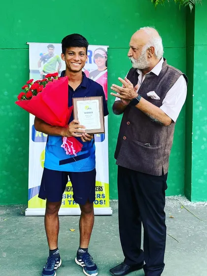 Our student Vansh being congratulated after winning the Road to PTL event.