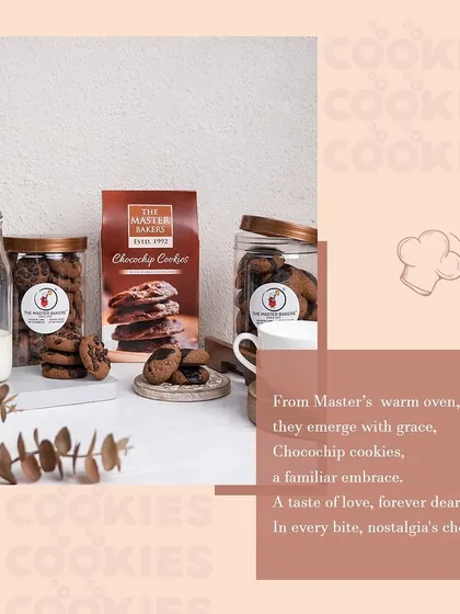 Our chocochip cookies are a taste of nostalgia. Fresh from the oven, they offer a familiar embrace in every bite. We pack them in jars and bags, perfect for sharing or enjoying all to yourself.