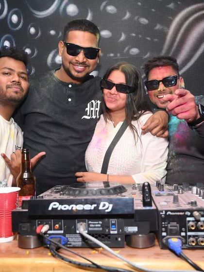 Festival & Holiday Madness photo 15