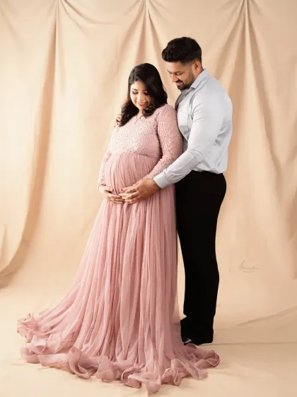 Abhinandan Photography - Maternity Photography Elegant Gown Portraits photo 8