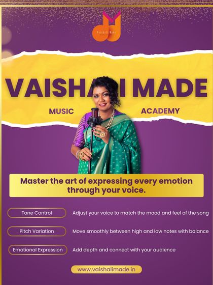To sound like a pro, you need to master tone, pitch, and emotion. This graphic breaks down how to control your tone to match the mood, vary your pitch smoothly, and connect with your audience through expression.