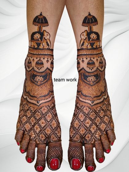 The royal elephant design against a simple white background, allowing every detail of the intricate pattern to be seen clearly.