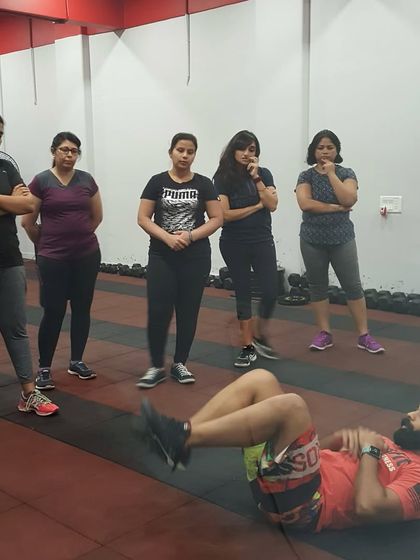 A throwback to a form-check session with a group of women. As a coach, my job is to teach and empower, and I take pride in seeing my clients master new movements.