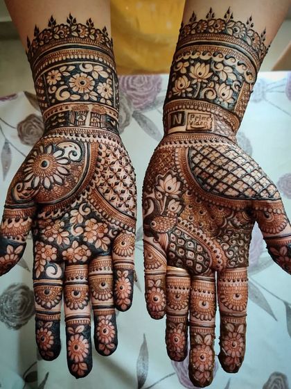 Sonu - Bridal & Wedding Mehndi Intricate Bridal Designs photo 107