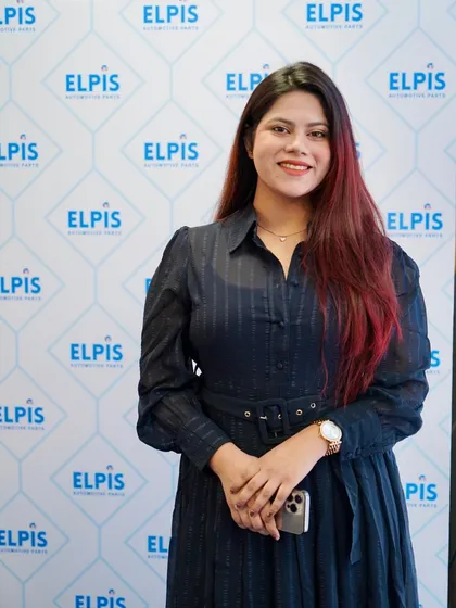 Another look from the Elpis Auto partner meet. I ensure I look professional and approachable for your key business stakeholders.