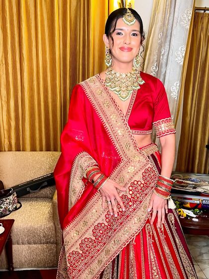 A happy and radiant bride. Her smile says it all. The makeup is natural and glowing, perfect for her request for a minimal look.