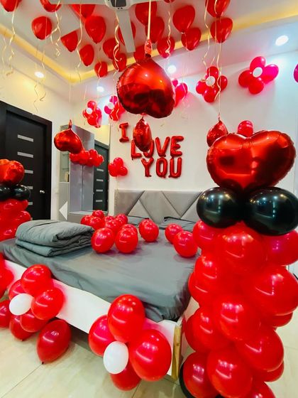 Romantic & Anniversary Decorations photo 16