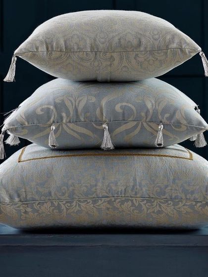 Shiraz Chaand - Commercial Interior & Product Photography Textile & Fabric Lookbooks photo 22