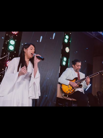 A beautiful shot from our trio performance for Palo Alto Networks. An intimate jazz setup is perfect for creating a sophisticated and relaxed atmosphere at corporate mixers.