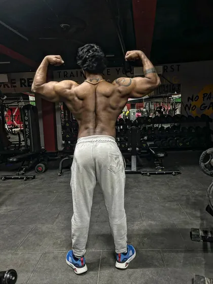 Building a strong back is the foundation of a powerful physique. This is the result of countless hours of training, focusing on muscle definition and symmetry for bodybuilding.