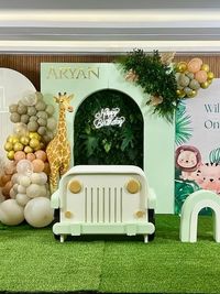 Kids' Parties & Baby Event Decor