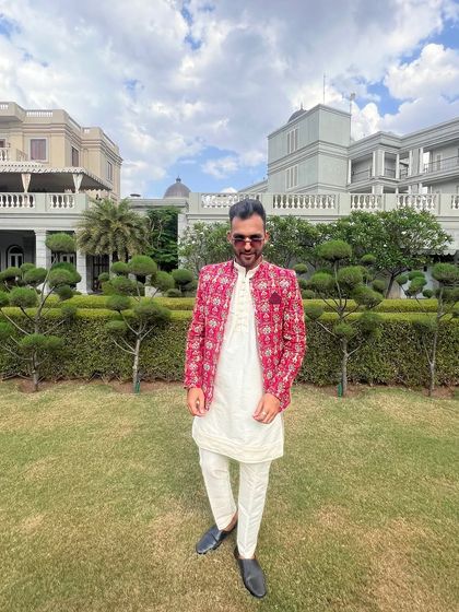 A confident pose in my traditional attire. My goal is to look and feel my best so I can give my best on stage.