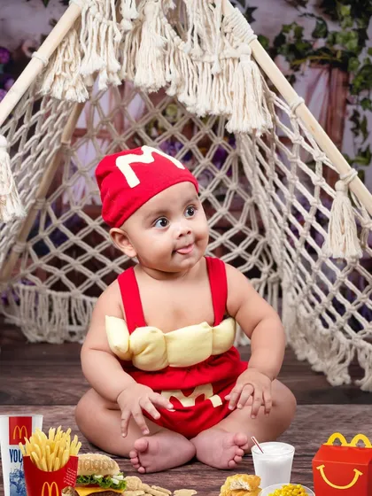I'm lovin' it. This adorable McDonald's themed shoot is a fun and quirky way to capture your little one's personality.