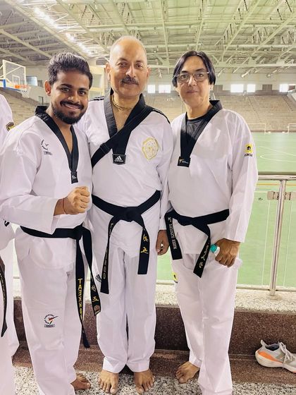 With USA Grandmaster Abhai Singh Rathore and Indian Grandmaster Pervez Khan. Learning from such experienced masters is invaluable.