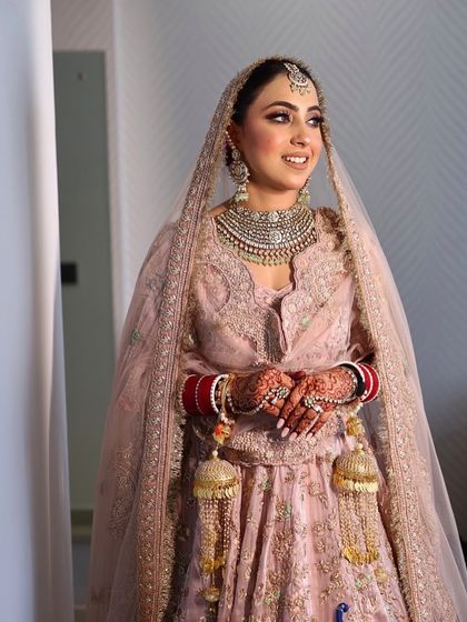 This gallery is dedicated to the final result: the beautiful, dark stain. All these photos are taken after the henna paste has been removed, showing the true color you can expect from my natural henna.