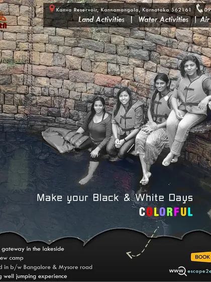 Make your black and white days colorful with us. Friends sit by the edge of the well, a perfect spot for photos and fun.