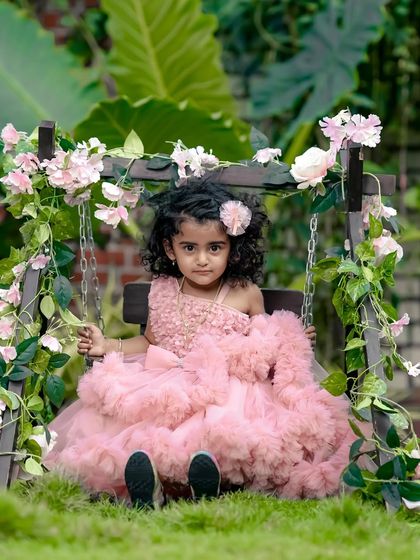 Baby's Day Out Studio - Kids & Baby Photography Outdoor Garden Adventures photo 3