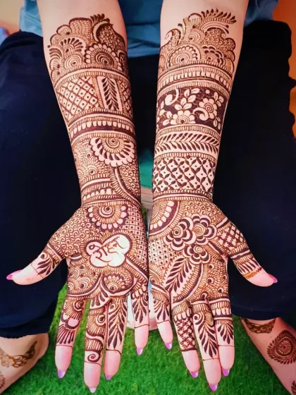 A full view of the second "Ram" motif design, with beautiful shading and pattern work.