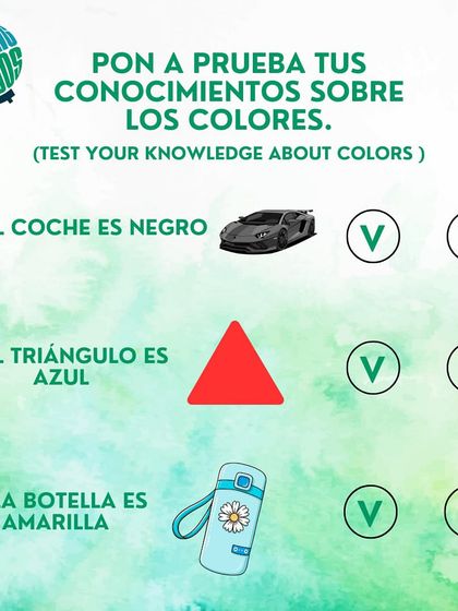 Let's continue the Spanish color quiz. Is the statement 'El triángulo es azul' (The triangle is blue) true or false?